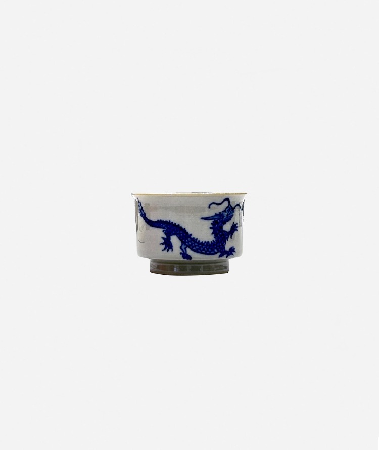 고백자 용 찻잔 White Porceline Dragon Tea Cup
